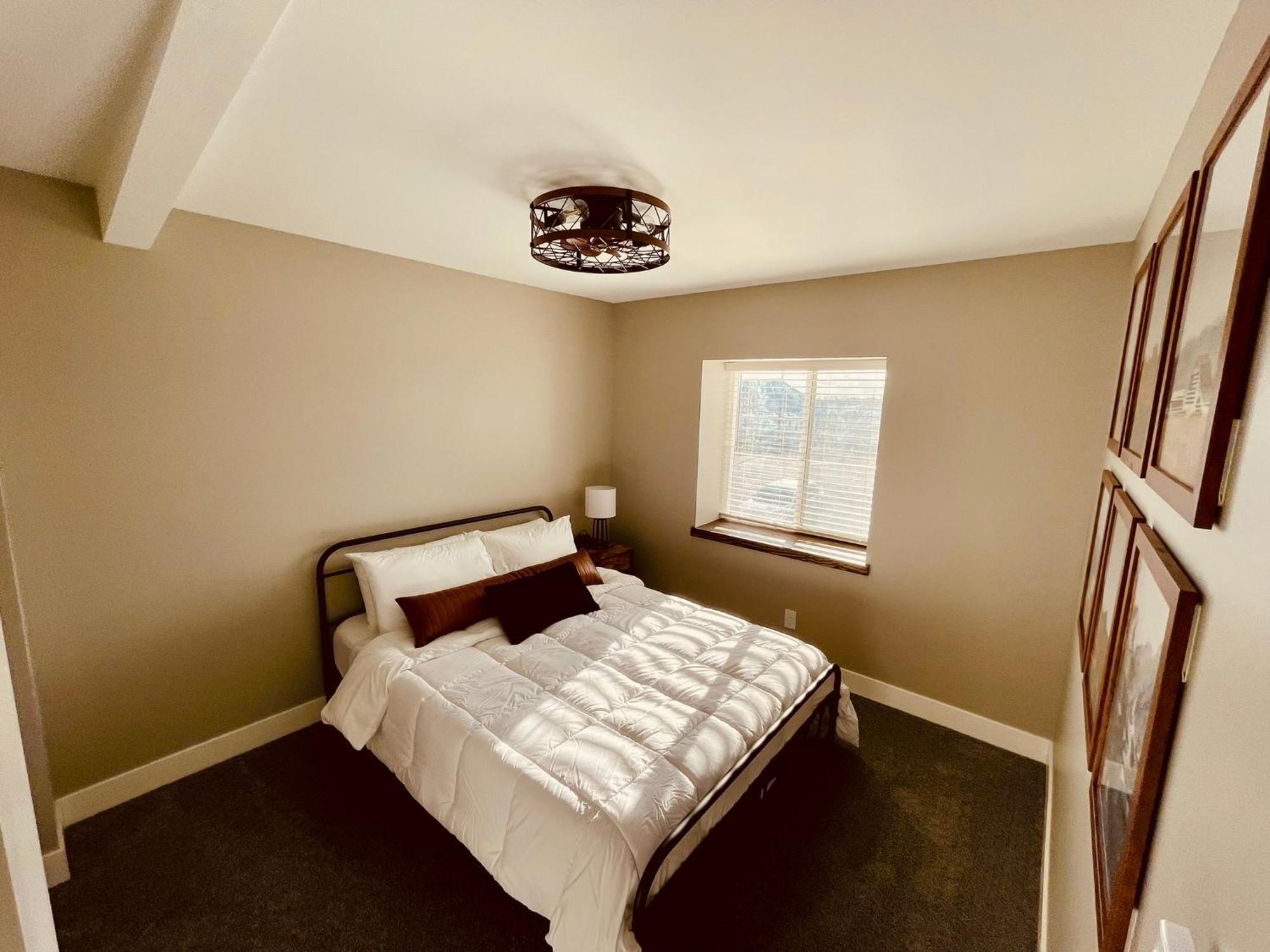 Iona Mercantile Bnb Rigby Exterior photo