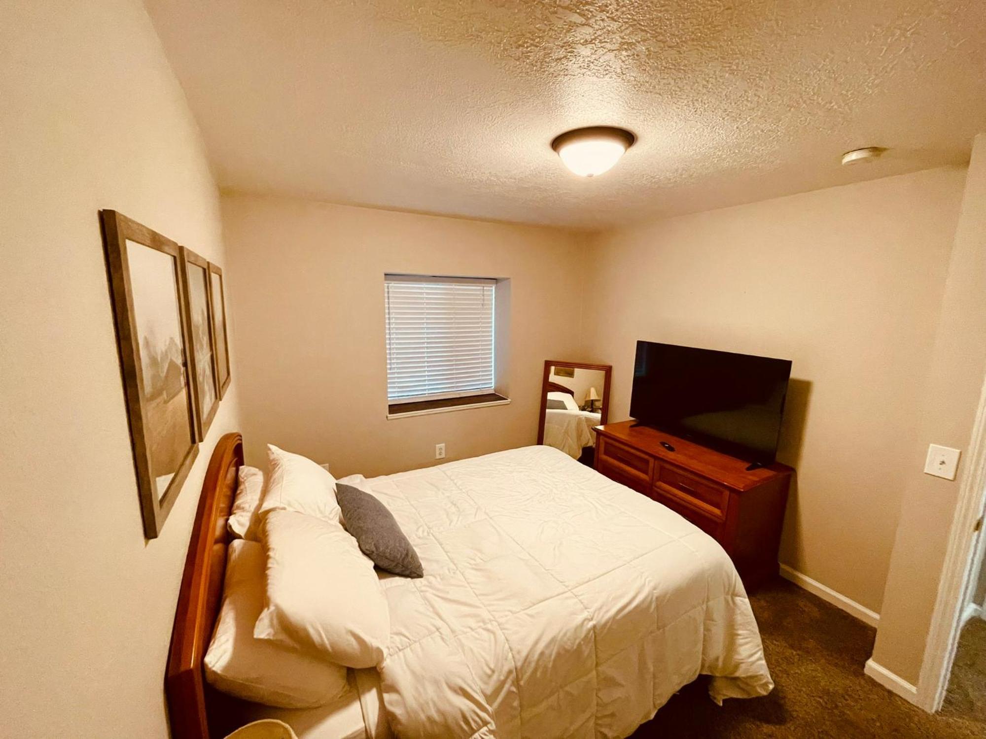 Iona Mercantile Bnb Rigby Exterior photo