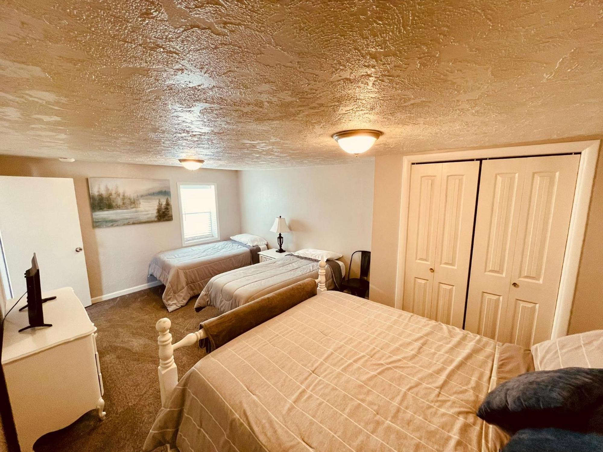Iona Mercantile Bnb Rigby Exterior photo