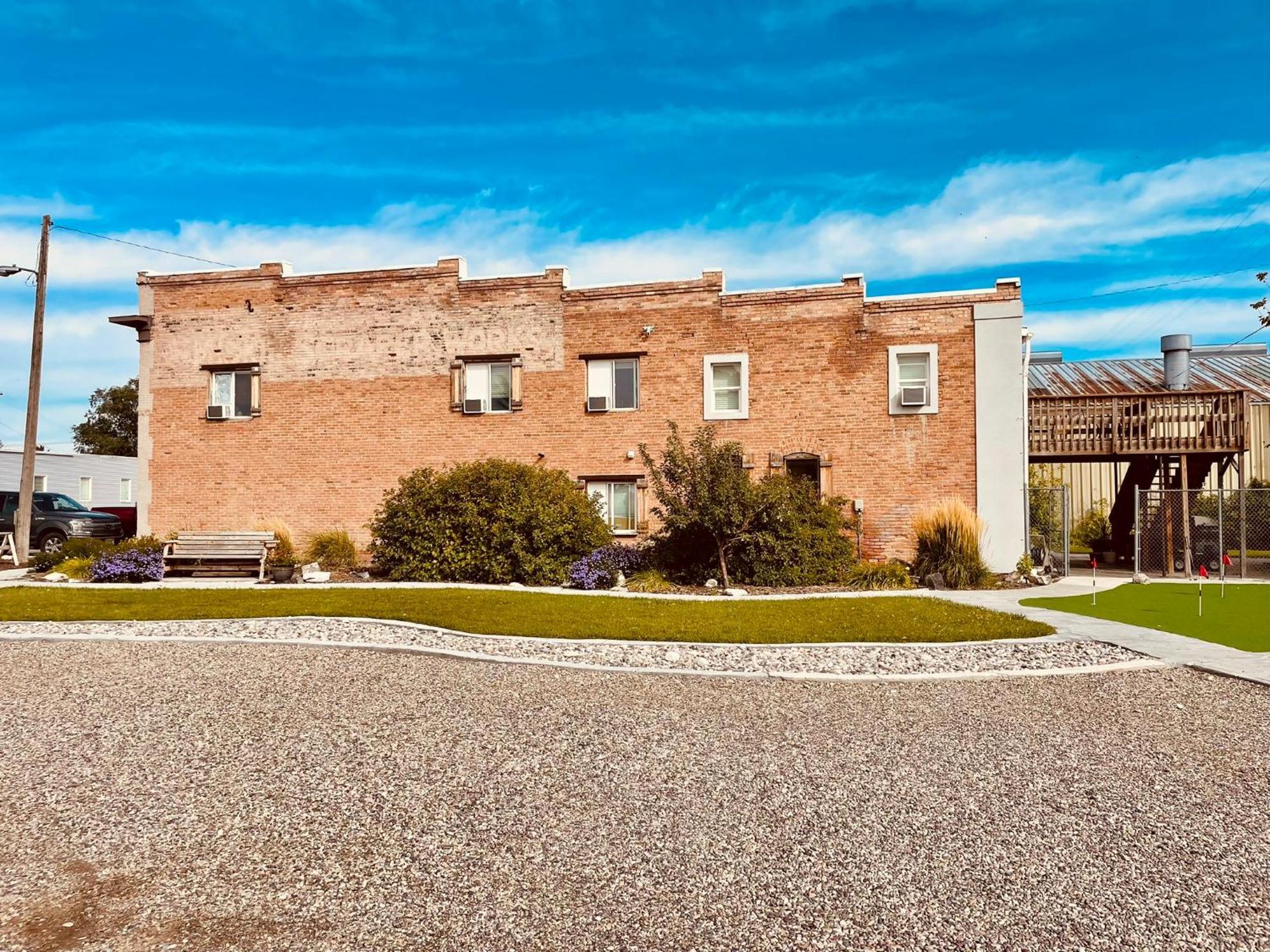 Iona Mercantile Bnb Rigby Exterior photo