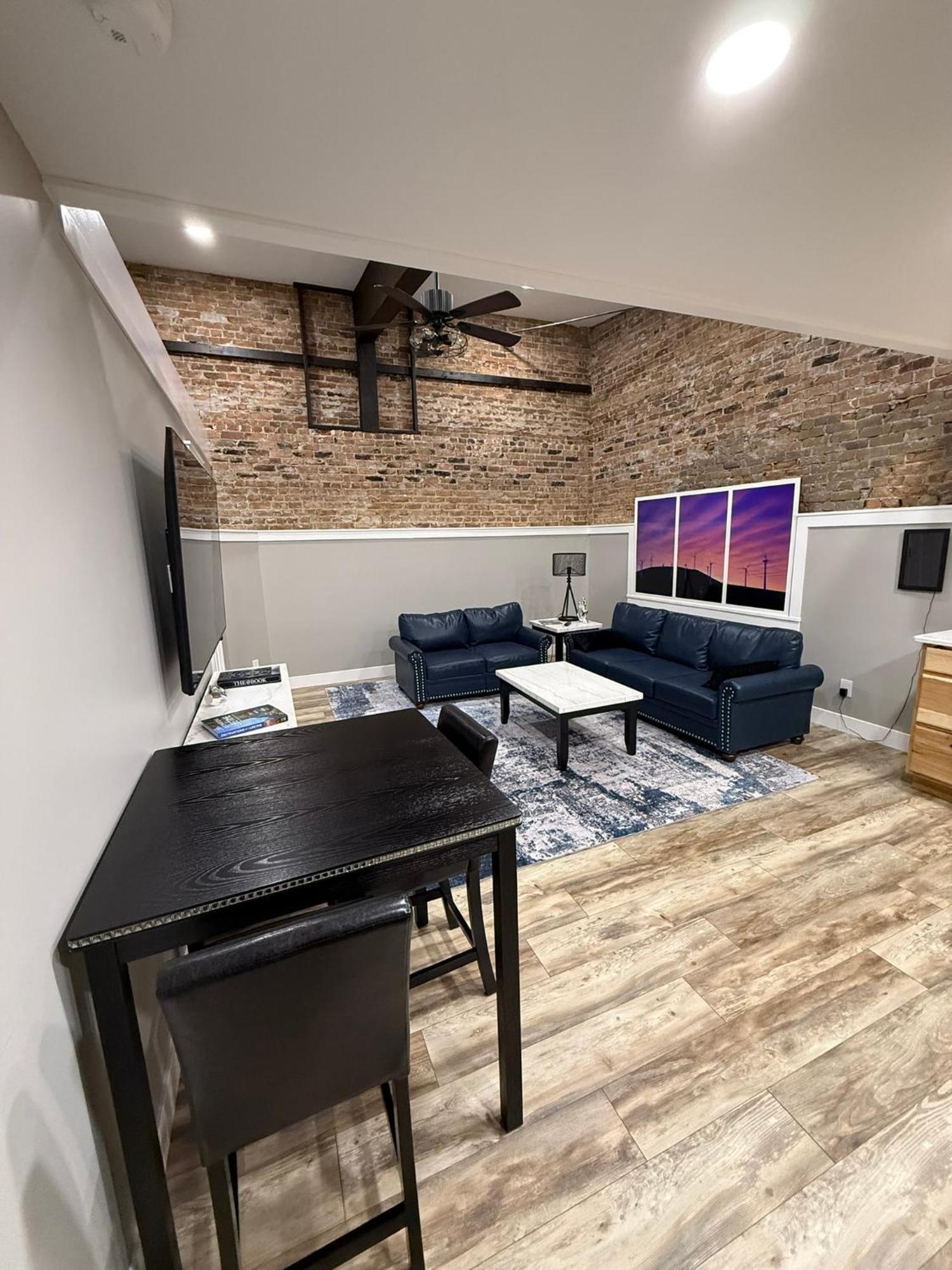 Iona Mercantile Bnb Rigby Exterior photo