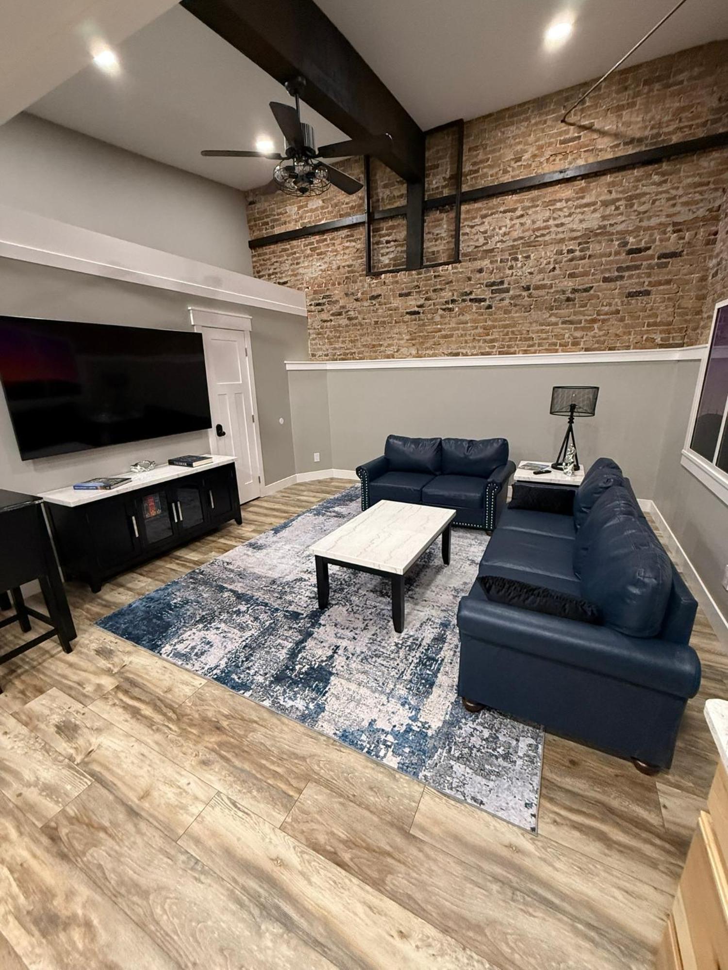 Iona Mercantile Bnb Rigby Exterior photo